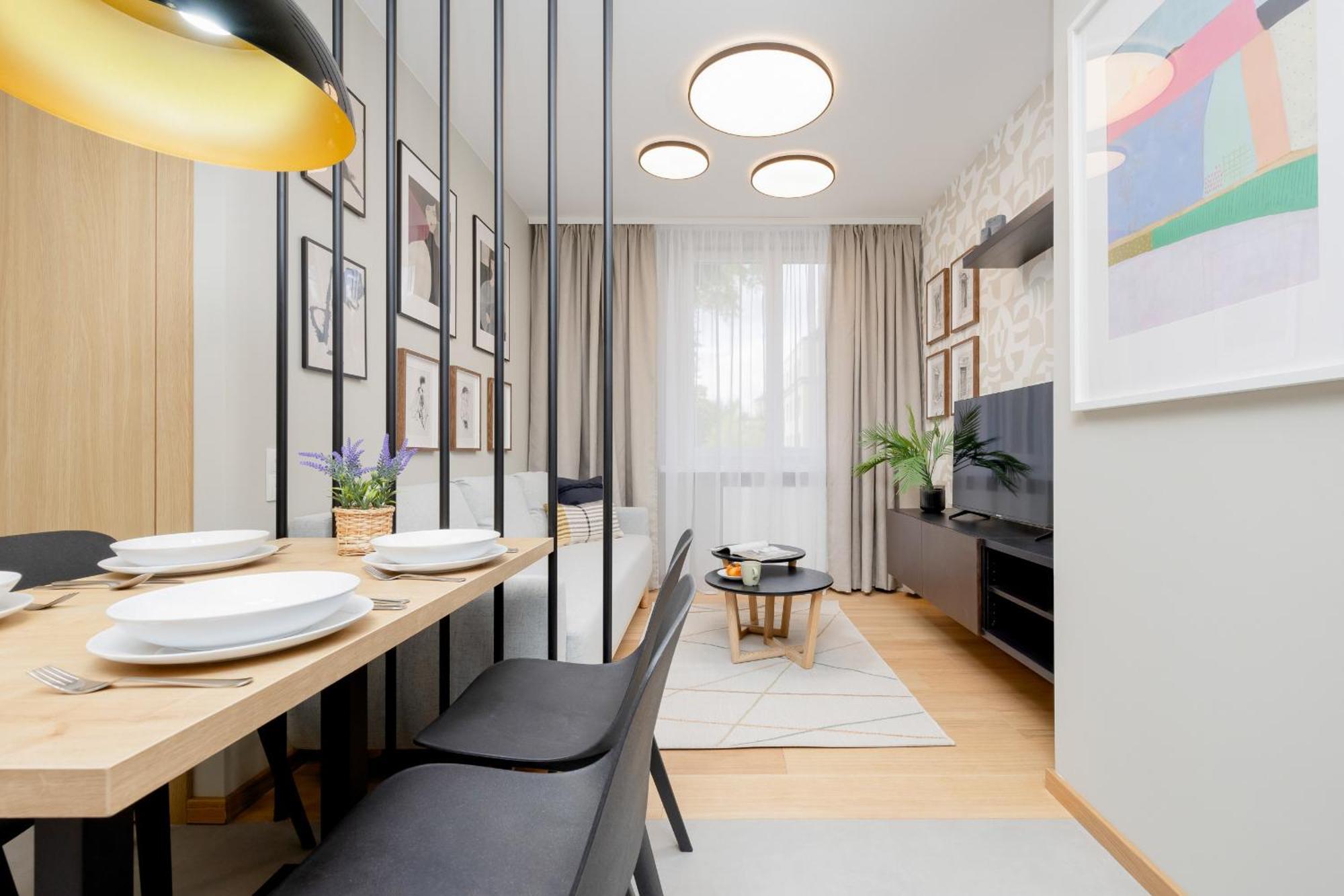 Baluckiego Modern & Cozy Stary Mokotow By Renters Apartament